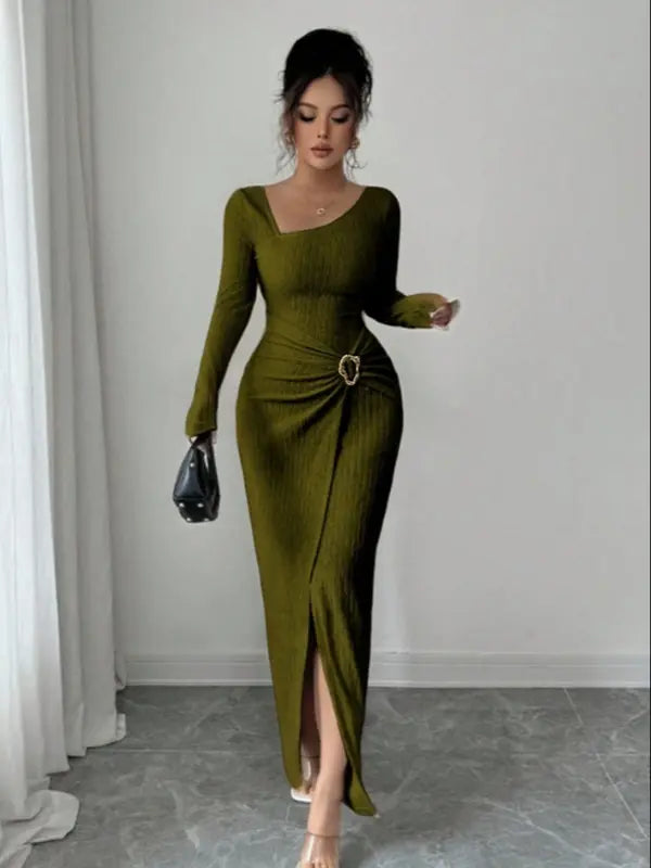 Damen Strick Bodycon Kleid mit asymmetrischem Ausschnitt, Drehdetail und Schlitz für Herbst & Winter