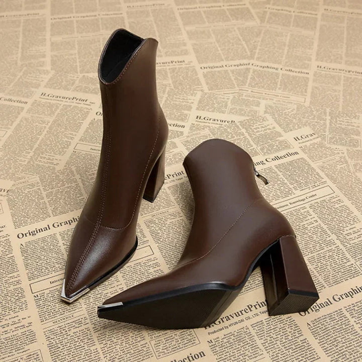 NOX™ - Chelsea Boots mit Chromspitze
