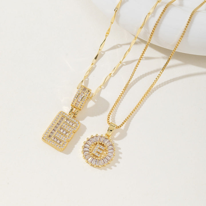 AISHA™ - Elegante 2er-Pack Anfangsbuchstaben Anhänger Halsketten