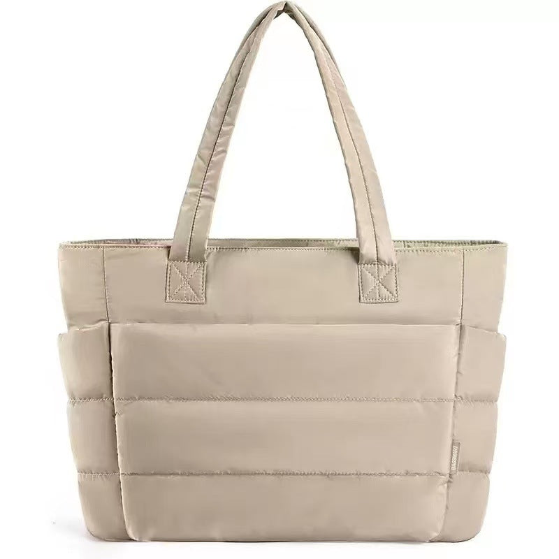 Niedliche Puffer-Tote-Tasche mit Laptopfach & Blumenmuster