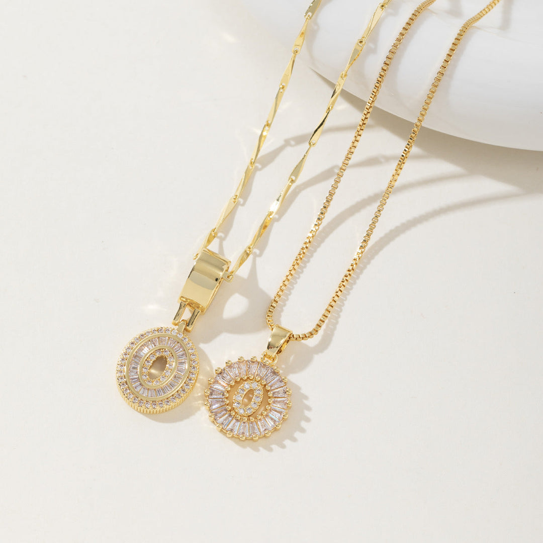 AISHA™ - Elegante 2er-Pack Anfangsbuchstaben Anhänger Halsketten