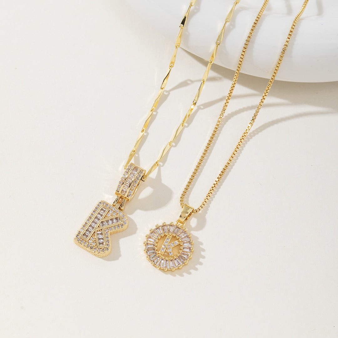 AISHA™ - Elegante 2er-Pack Anfangsbuchstaben Anhänger Halsketten