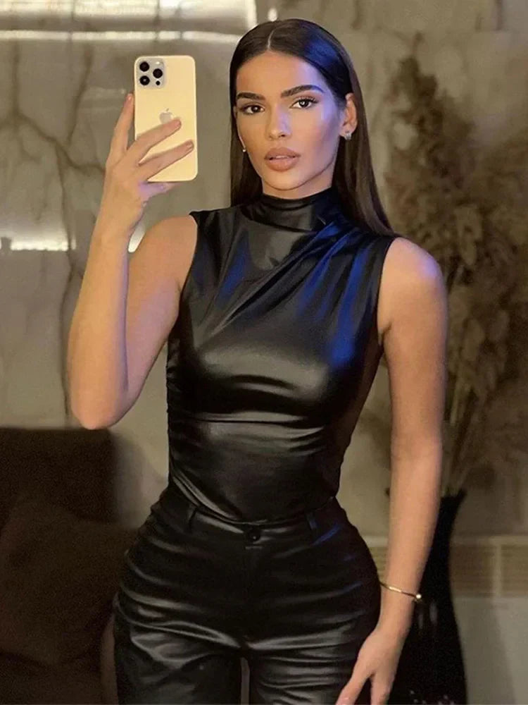 SERAN™ | Elegantes Kunstleder-Oberteil