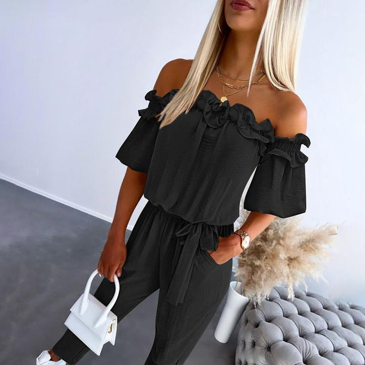 CAMILA™ – Schicker Off-Shoulder Rüschensprunganzug mit Taillenknoten